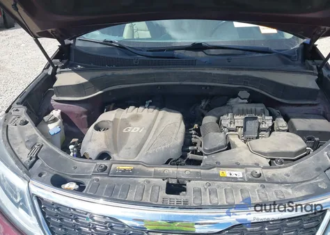 2015 Kia Sorento Lx z USA, uszkodzony, nr VIN 5XYKTCA60FG652463